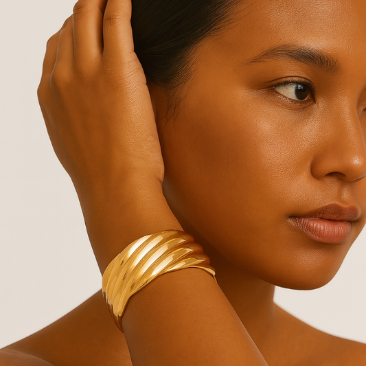 18k adjustable gold ring bracelet on model
