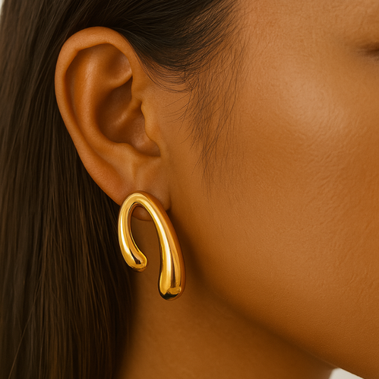 18k gold geometric earrings on model