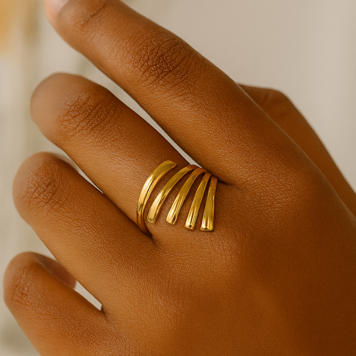 irregular lines gold ring on model